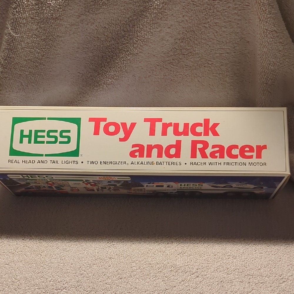 Hess  1991 Toy Truck and Racer  Set - Green and White - Picture 2 of 7